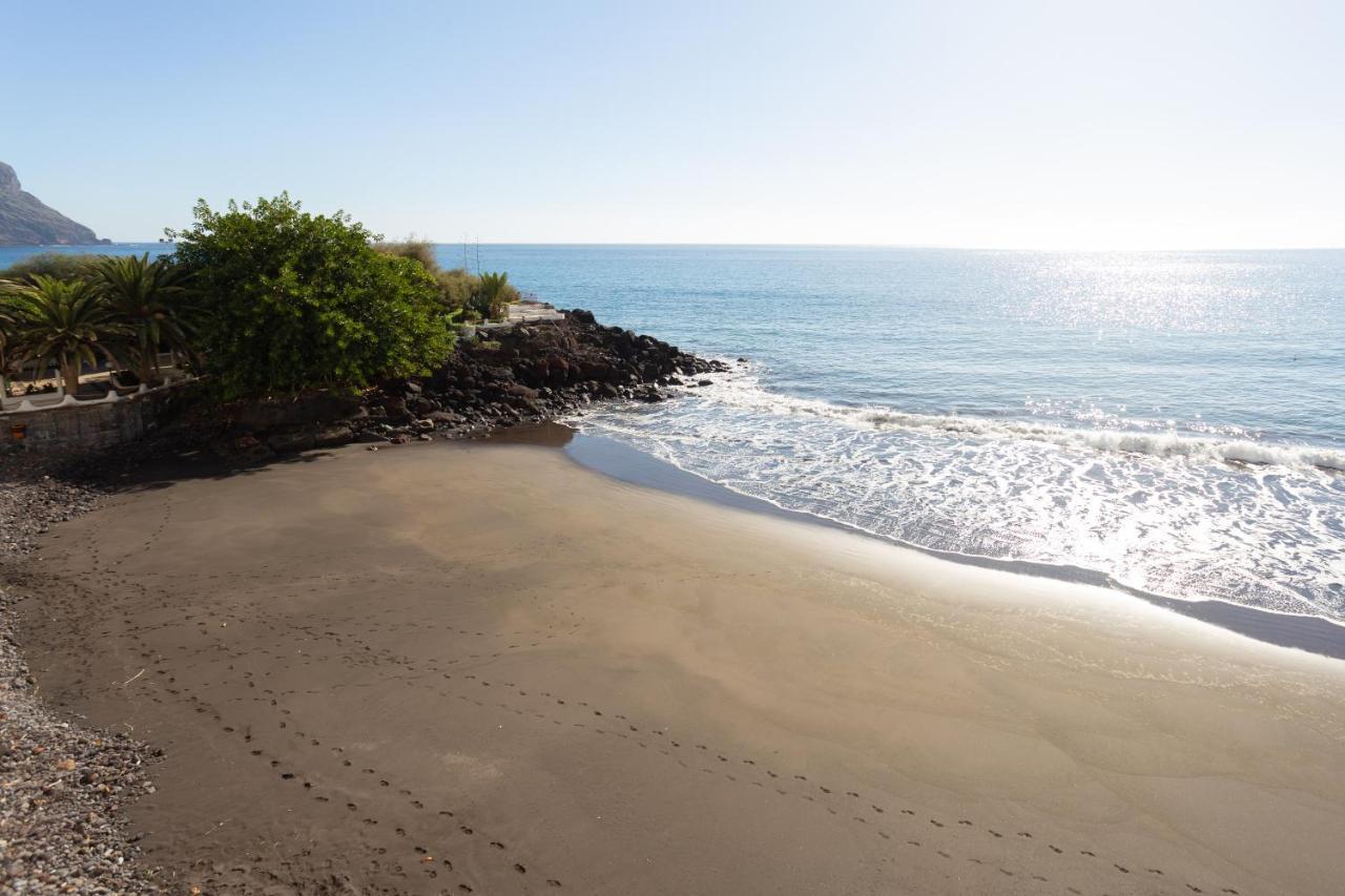 Home2Book Beach Front Las Gaviotas Santa Cruz de Tenerife Exterior photo